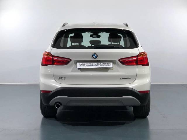 BMW X1 sDrive18i color Blanco. Año 2019. 103KW(140CV). Gasolina. En concesionario Proa Premium Palma de Illes Balears