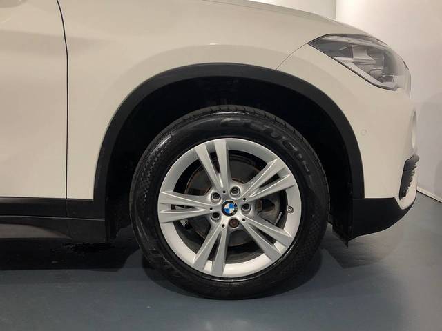 BMW X1 sDrive18i color Blanco. Año 2019. 103KW(140CV). Gasolina. En concesionario Proa Premium Palma de Illes Balears