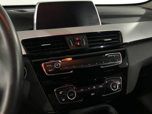 BMW X1 sDrive18i color Blanco. Año 2019. 103KW(140CV). Gasolina. En concesionario Proa Premium Palma de Illes Balears