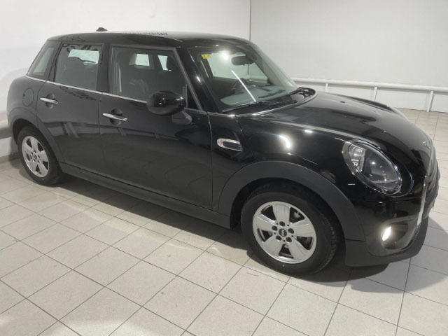 fotoG 10 del MINI MINI 5 Puertas One 75 kW (102 CV) 102cv Gasolina del 2019 en Alicante