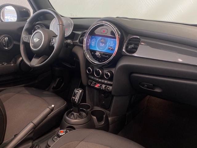 fotoG 7 del MINI MINI Cabrio Cooper 100 kW (136 CV) 136cv Gasolina del 2021 en Burgos