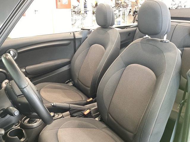 fotoG 27 del MINI MINI Cabrio Cooper 100 kW (136 CV) 136cv Gasolina del 2021 en Burgos