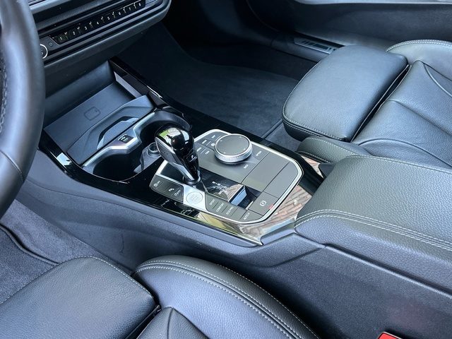 BMW Serie 1 M135i color Blanco. Año 2024. 225KW(306CV). Gasolina. En concesionario Celtamotor Vigo de Pontevedra