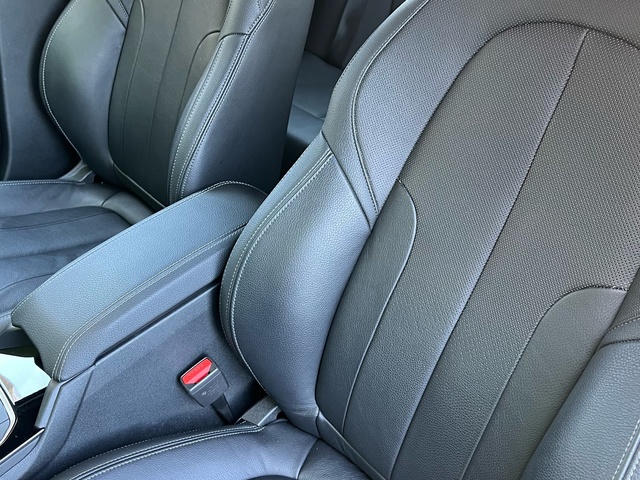 BMW Serie 1 M135i color Blanco. Año 2024. 225KW(306CV). Gasolina. En concesionario Celtamotor Vigo de Pontevedra