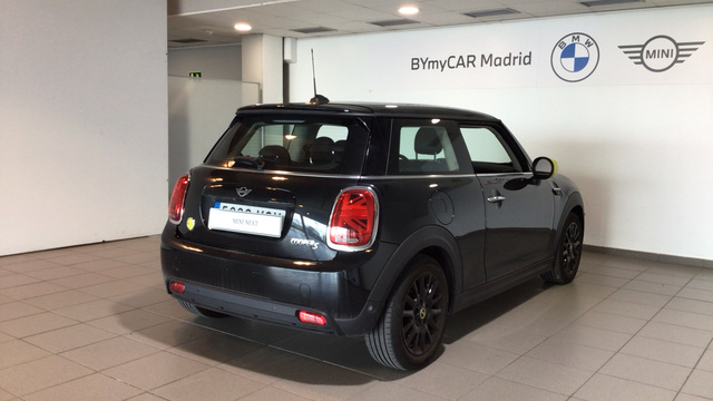 fotoG 3 del MINI MINI 3 Puertas Cooper SE 135 kW (184 CV) 184cv Eléctrico del 2023 en Madrid