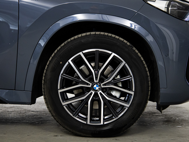 BMW X1 xDrive20d color Gris. Año 2025. 120KW(163CV). Diésel. En concesionario BMW Fuenteolid Valladolid de Valladolid