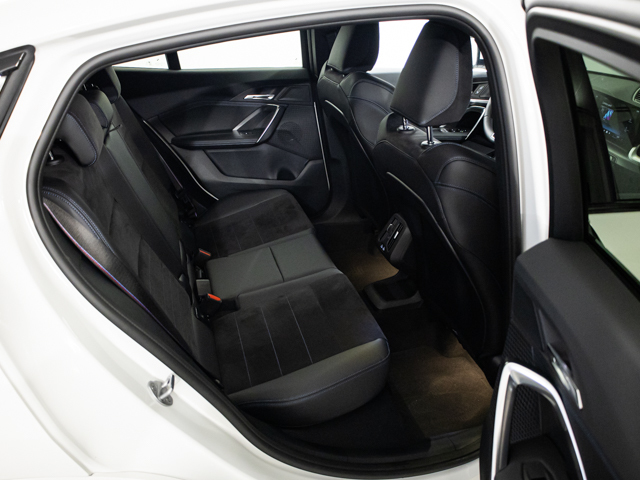 BMW X2 sDrive20d color Blanco. Año 2025. 120KW(163CV). Diésel. En concesionario BMW Fuenteolid Valladolid de Valladolid