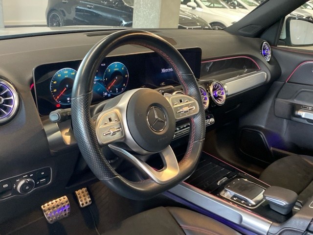 Mercedes-Benz GLB GLB 200 - 6