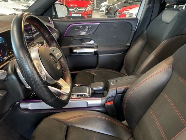 Mercedes-Benz GLB GLB 200 - 7