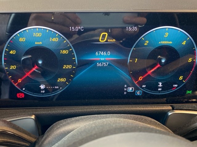 Mercedes-Benz GLB GLB 200 - 11