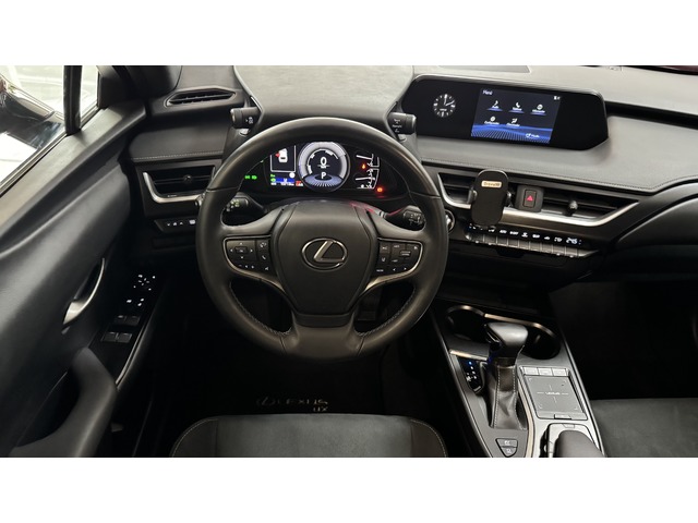 Lexus UX 250h Business 2WD 135 kW (184 CV)