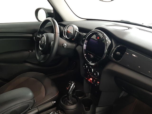fotoG 17 del MINI MINI 5 Puertas Cooper 100 kW (136 CV) 136cv Gasolina del 2022 en Valencia
