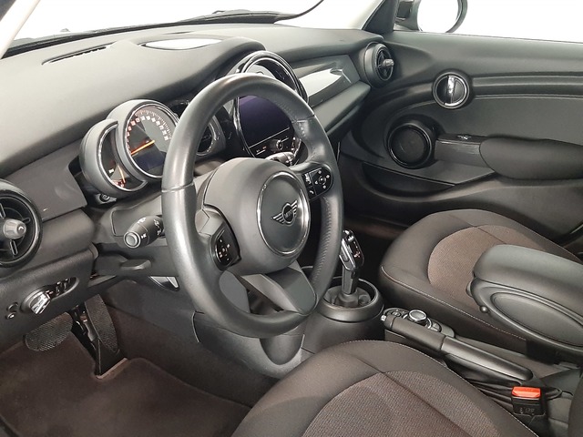 fotoG 20 del MINI MINI 5 Puertas Cooper 100 kW (136 CV) 136cv Gasolina del 2022 en Valencia