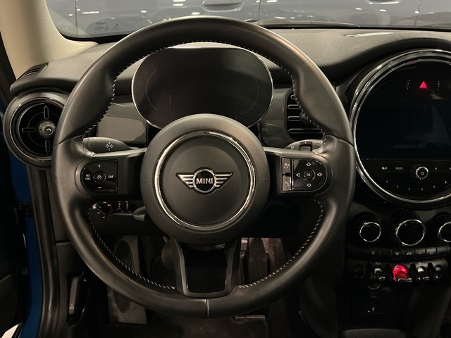 fotoG 12 del MINI MINI 3 Puertas Cooper 100 kW (136 CV) 136cv Gasolina del 2021 en Valencia