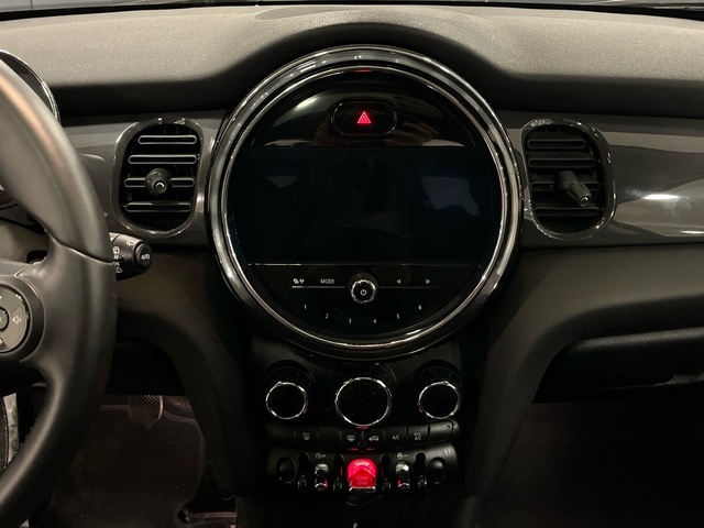 fotoG 13 del MINI MINI 3 Puertas Cooper 100 kW (136 CV) 136cv Gasolina del 2021 en Valencia