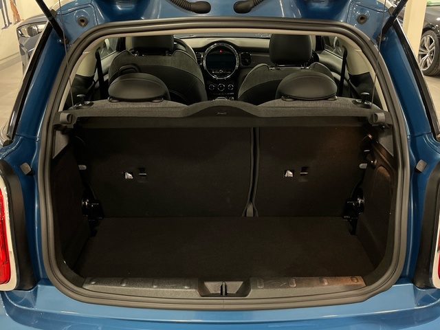 fotoG 16 del MINI MINI 3 Puertas Cooper 100 kW (136 CV) 136cv Gasolina del 2021 en Valencia