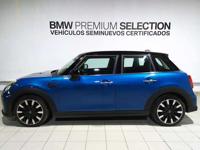fotoG 2 del MINI MINI 5 Puertas Cooper 100 kW (136 CV) 136cv Gasolina del 2022 en Alicante