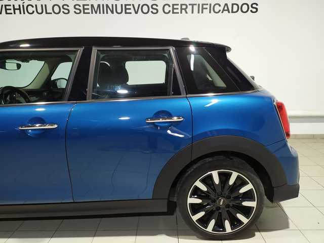 fotoG 12 del MINI MINI 5 Puertas Cooper 100 kW (136 CV) 136cv Gasolina del 2022 en Alicante