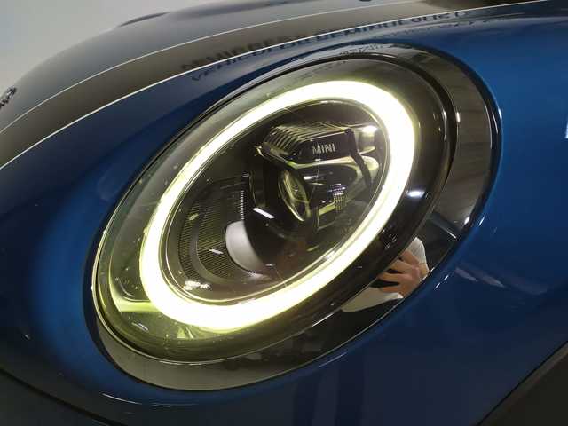 fotoG 22 del MINI MINI 5 Puertas Cooper 100 kW (136 CV) 136cv Gasolina del 2022 en Alicante