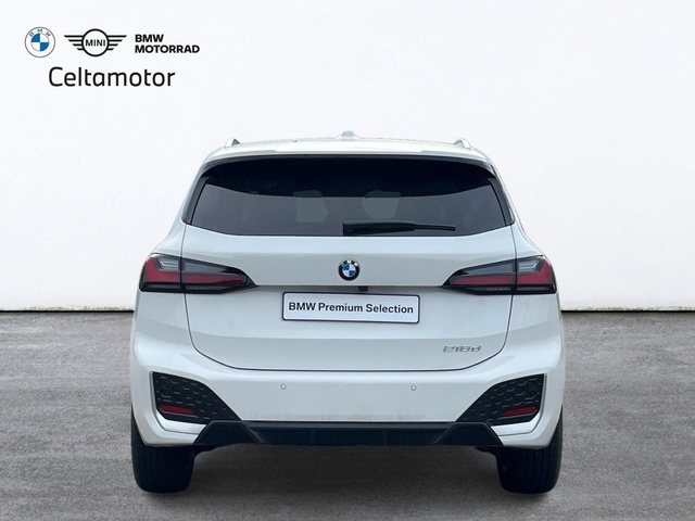BMW Serie 2 218d Active Tourer color Blanco. Año 2024. 110KW(150CV). Diésel. En concesionario Celtamotor Caldas Reis de Pontevedra