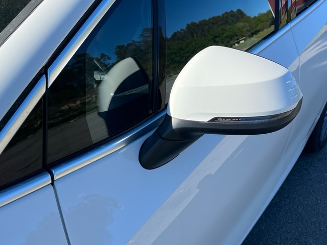 BMW Serie 2 218d Active Tourer color Blanco. Año 2024. 110KW(150CV). Diésel. En concesionario Celtamotor Caldas Reis de Pontevedra