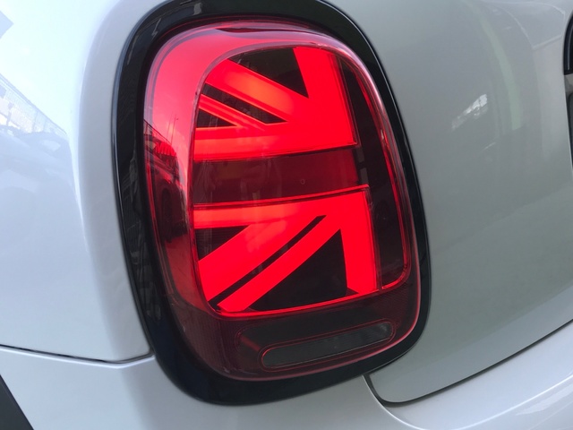fotoG 29 del MINI MINI 5 Puertas Cooper 100 kW (136 CV) 136cv Gasolina del 2024 en Pontevedra