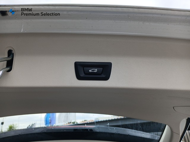 BMW X3 sDrive18d color Blanco. Año 2022. 110KW(150CV). Diésel. En concesionario Adler Motor S.L. TOLEDO de Toledo