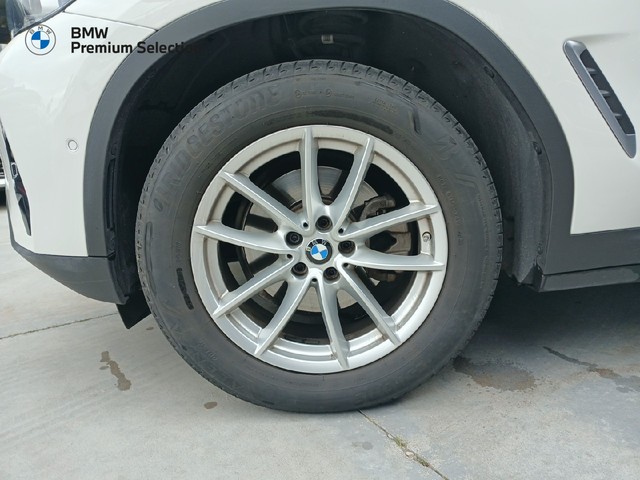 BMW X3 sDrive18d color Blanco. Año 2022. 110KW(150CV). Diésel. En concesionario Adler Motor S.L. TOLEDO de Toledo