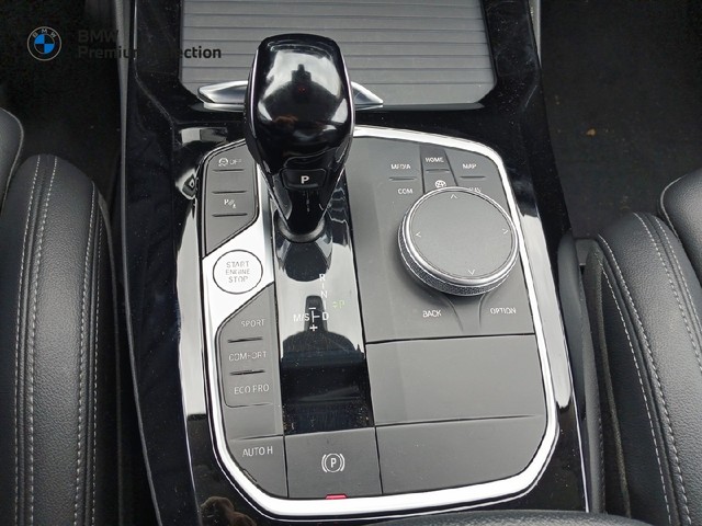 BMW X3 sDrive18d color Blanco. Año 2022. 110KW(150CV). Diésel. En concesionario Adler Motor S.L. TOLEDO de Toledo