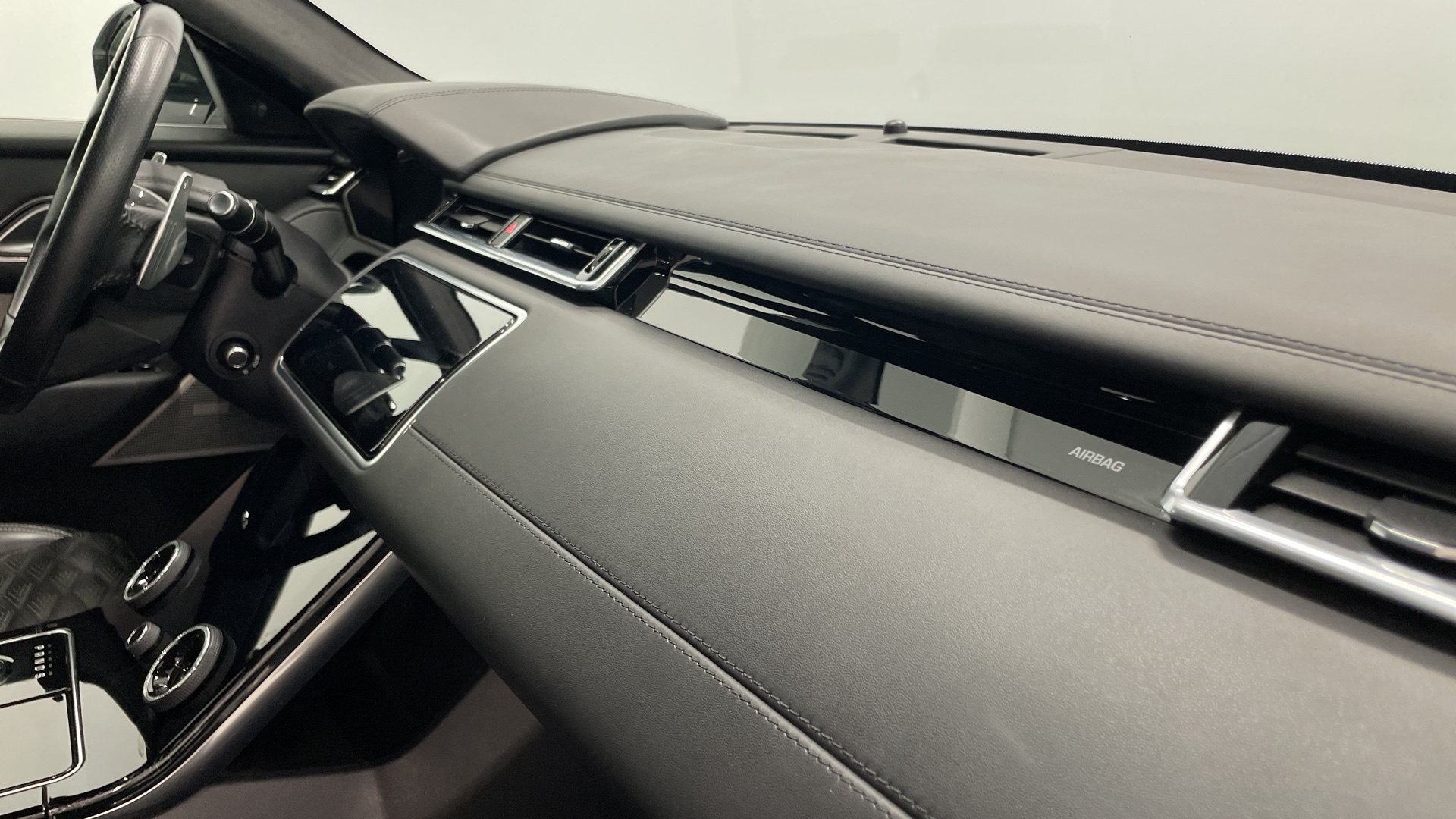 Land Rover Range Rover Velar 5.0 V8 - 11