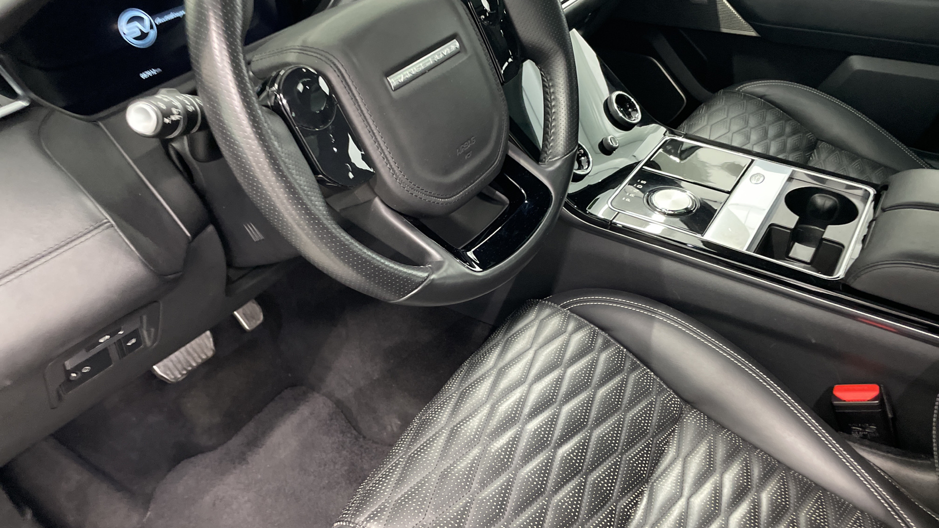 Land Rover Range Rover Velar 5.0 V8 - 12