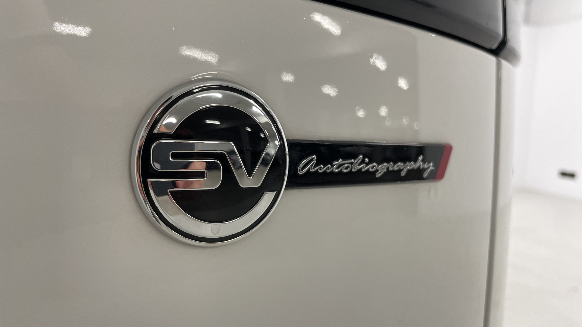 Land Rover Range Rover Velar 5.0 V8 - 23