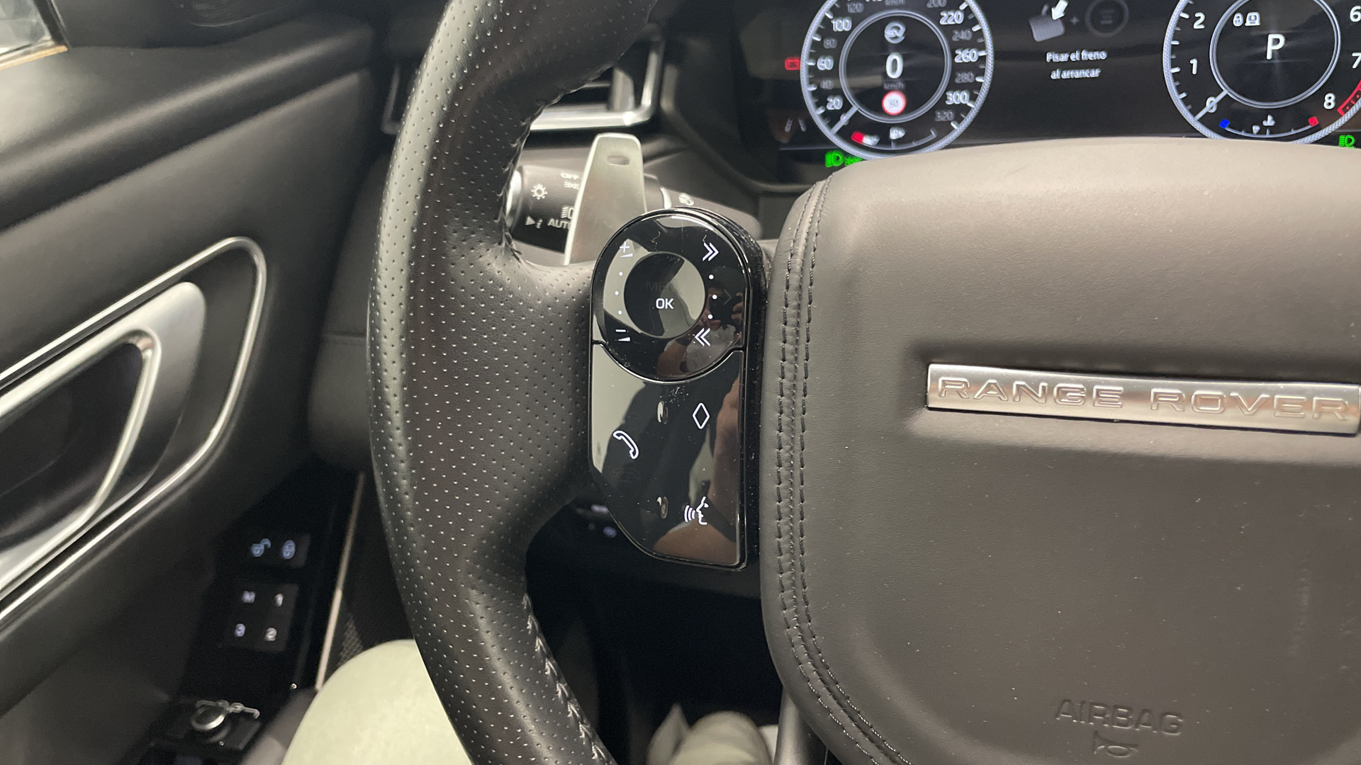 Land Rover Range Rover Velar 5.0 V8 - 33