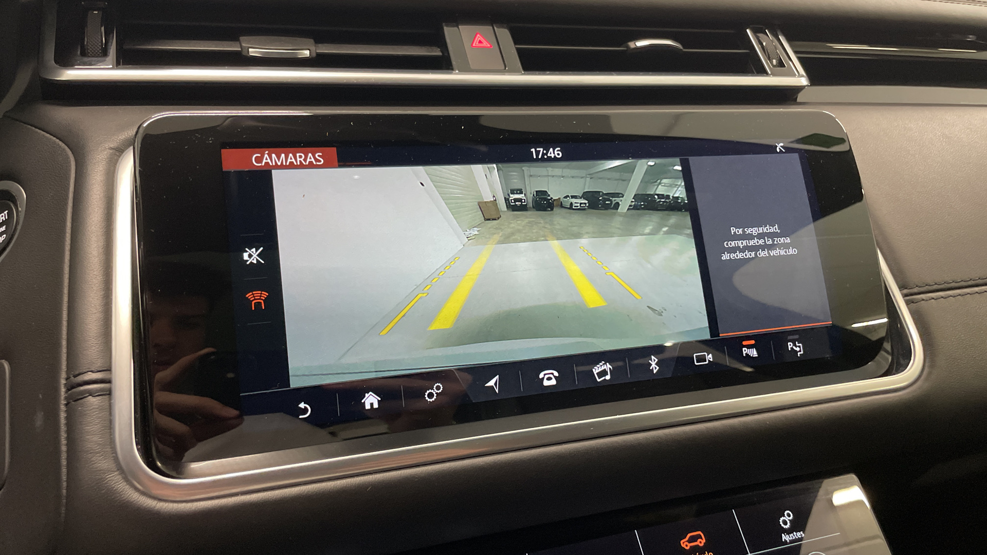 Land Rover Range Rover Velar 5.0 V8 - 38
