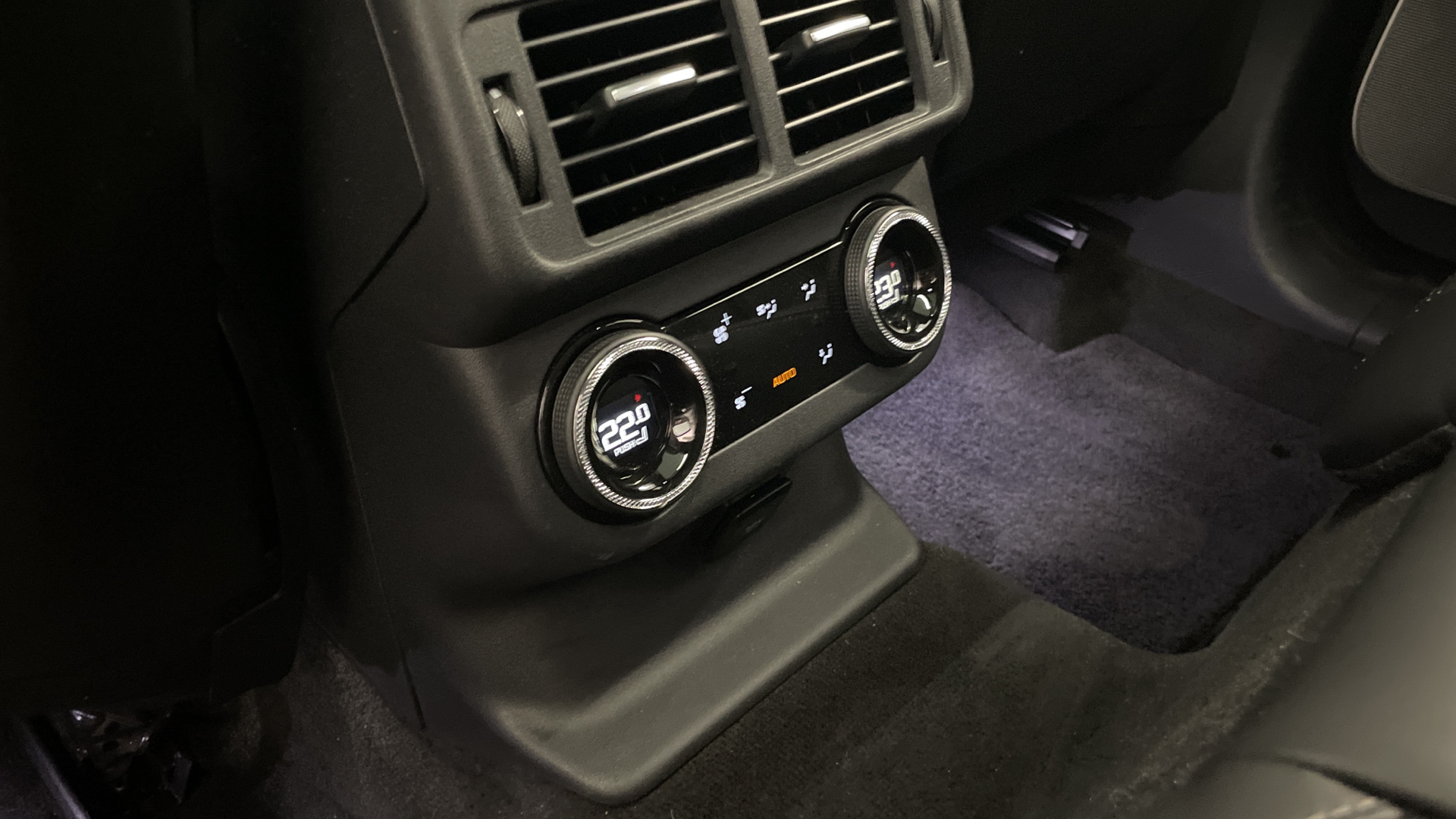 Land Rover Range Rover Velar 5.0 V8 - 43