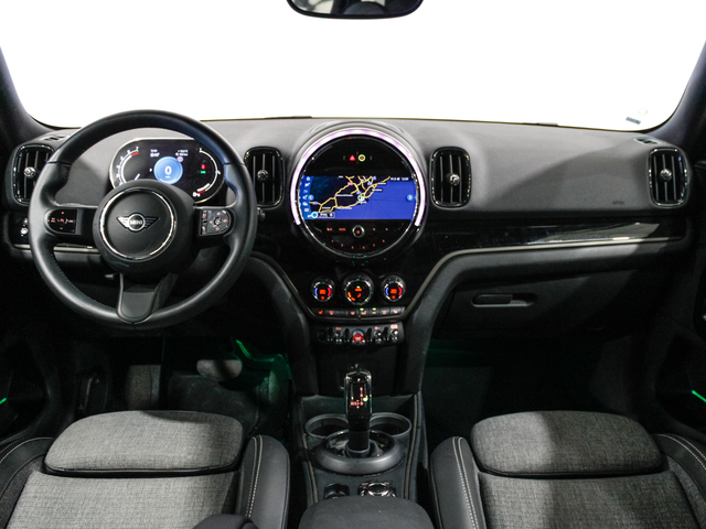 fotoG 6 del MINI MINI Countryman Cooper 100 kW (136 CV) 136cv Gasolina del 2024 en Barcelona