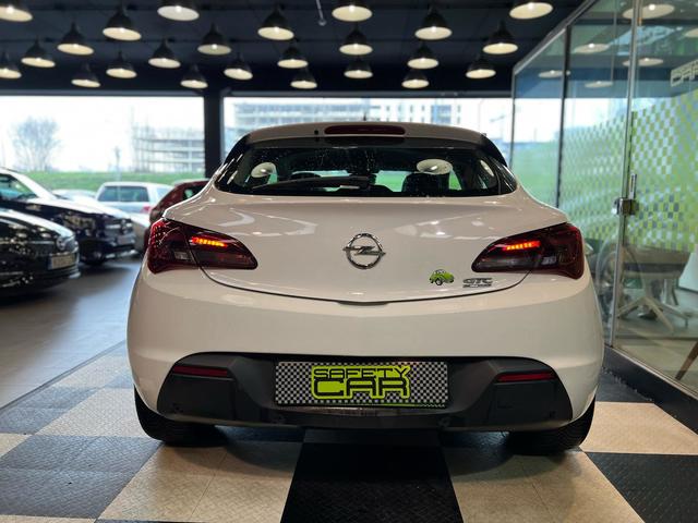 Opel Astra 1.7 CDTI GTC S&S Sportive 96 kW (130 CV)