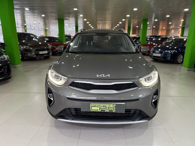 Kia Stonic 1.0 T-GDi MHEV iMT Concept 74 kW (100 CV)