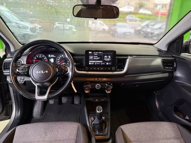 Kia Stonic 1.0 T-GDi MHEV iMT Concept 74 kW (100 CV)