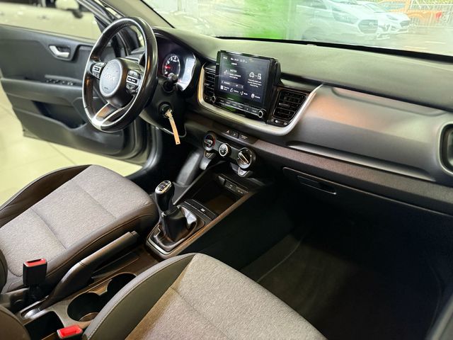 Kia Stonic 1.0 T-GDi MHEV iMT Concept 74 kW (100 CV)