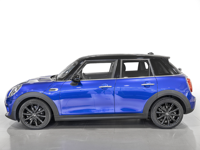fotoG 2 del MINI MINI 5 Puertas Cooper 100 kW (136 CV) 136cv Gasolina del 2020 en Madrid