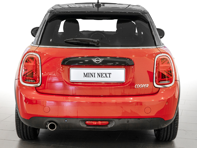 fotoG 4 del MINI MINI 3 Puertas Cooper 100 kW (136 CV) 136cv Gasolina del 2018 en Madrid