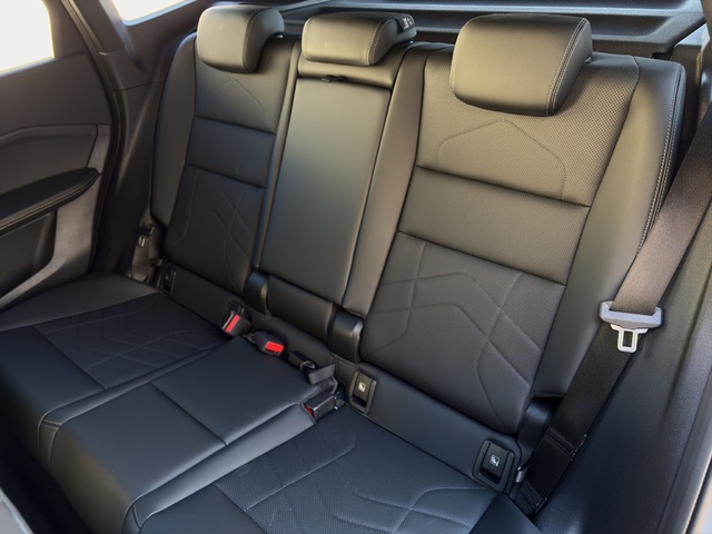 BMW iX1 eDrive20 color Gris. Año 2025. 150KW(204CV). Eléctrico. En concesionario FINESTRAT Automoviles Fersan, S.A. de Alicante