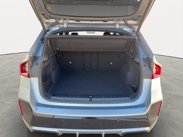 BMW iX1 eDrive20 color Gris. Año 2025. 150KW(204CV). Eléctrico. En concesionario FINESTRAT Automoviles Fersan, S.A. de Alicante