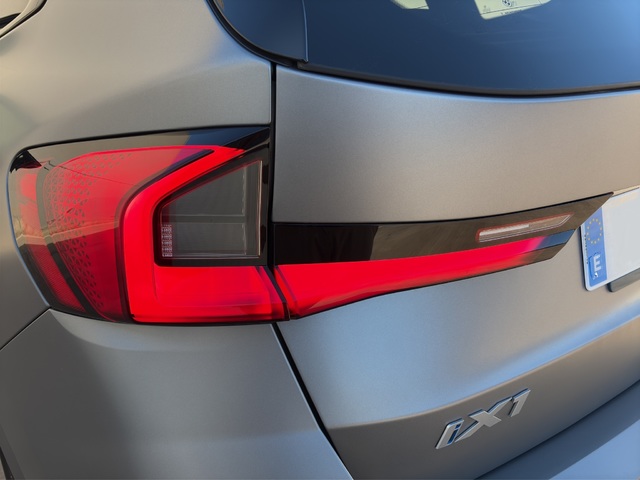 BMW iX1 eDrive20 color Gris. Año 2025. 150KW(204CV). Eléctrico. En concesionario FINESTRAT Automoviles Fersan, S.A. de Alicante