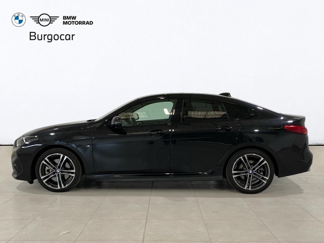 BMW Serie 2 220d Gran Coupe color Negro. Año 2024. 140KW(190CV). Diésel. En concesionario Burgocar (Bmw y Mini) de Burgos