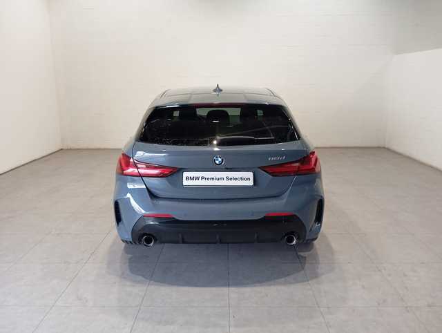 BMW Serie 1 118d color Gris. Año 2024. 110KW(150CV). Diésel. En concesionario Motor Munich Cadi - Manresa - VO de Barcelona