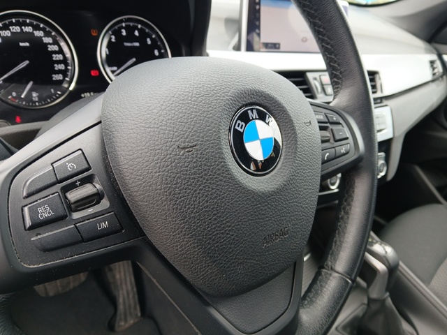 BMW X1 xDrive25e color Negro. Año 2020. 162KW(220CV). Híbrido Electro/Gasolina. En concesionario GANDIA Automoviles Fersan, S.A. de Valencia