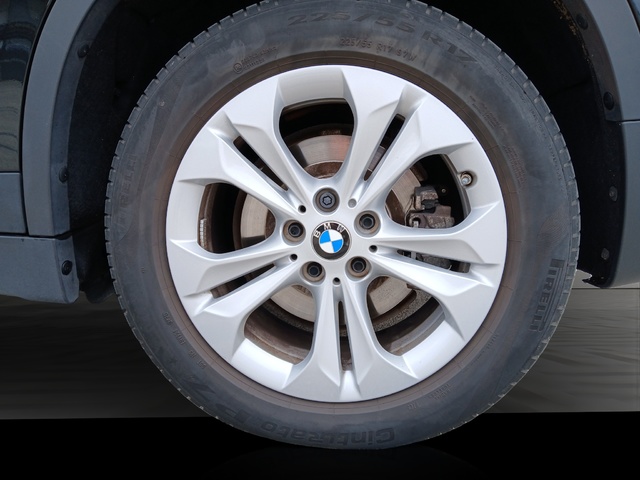 BMW X1 xDrive25e color Negro. Año 2020. 162KW(220CV). Híbrido Electro/Gasolina. En concesionario GANDIA Automoviles Fersan, S.A. de Valencia