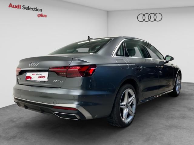 Audi A4 S line 30 TDI 100 kW (136 CV) S tronic